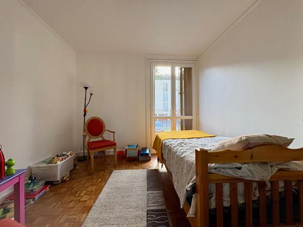 Appartement Gif Sur Yvette 4 pièce(s) 73.05m2