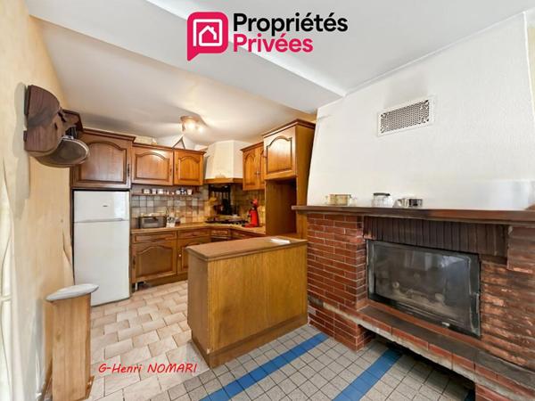 Maison  de 101 m2 en Centre ville de Candé - 6 pièce(s) - 3 Chambres