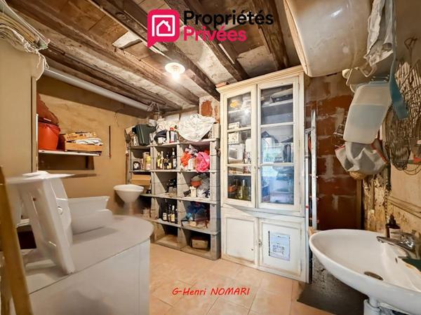 Maison  de 101 m2 en Centre ville de Candé - 6 pièce(s) - 3 Chambres