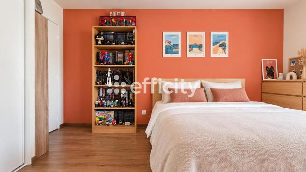 Appartement
         2 pièces
        - 42 m² Exclusivité 199 000 € *