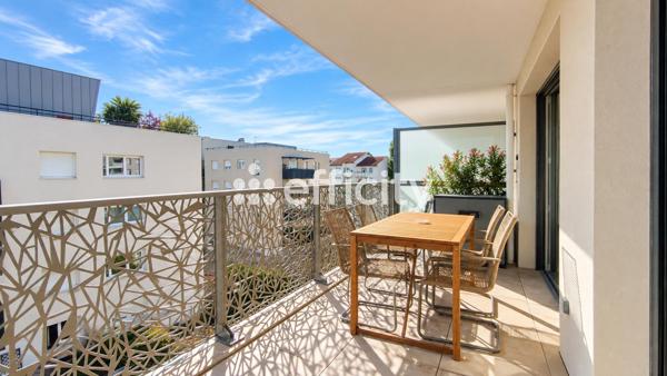 Appartement
         2 pièces
        - 42 m² Exclusivité 199 000 € *