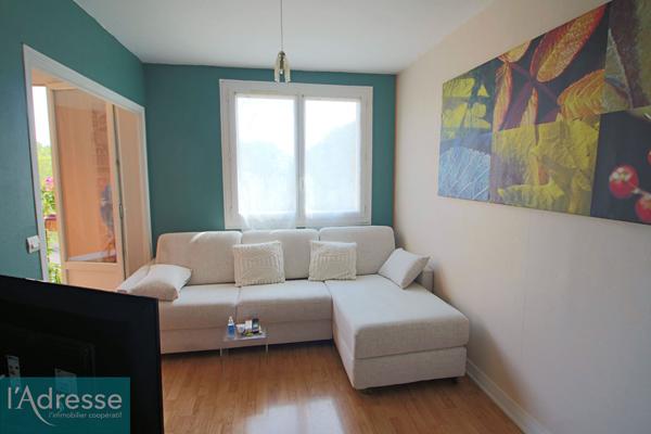 Appartement Viry Chatillon 4 pièces 67 m2 limite Morsang sur orge