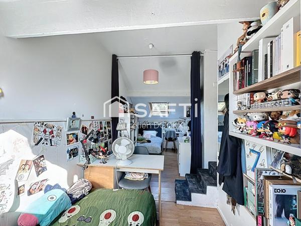 Maison de ville familiale avec dépendance