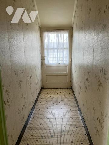 QUESSOY - Maison familiale 6 chambres.