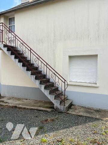 QUESSOY - Maison familiale 6 chambres.