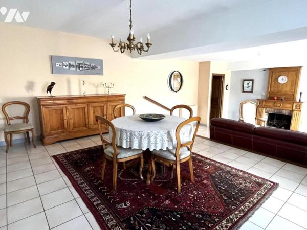 QUESSOY - Maison familiale 6 chambres.