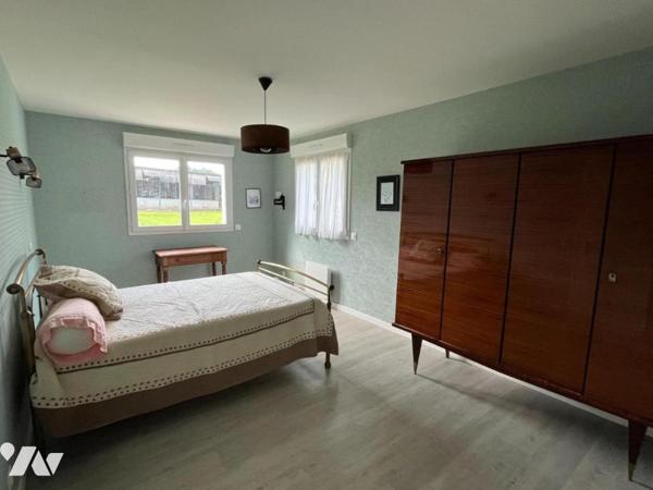 QUESSOY - Maison familiale 6 chambres.