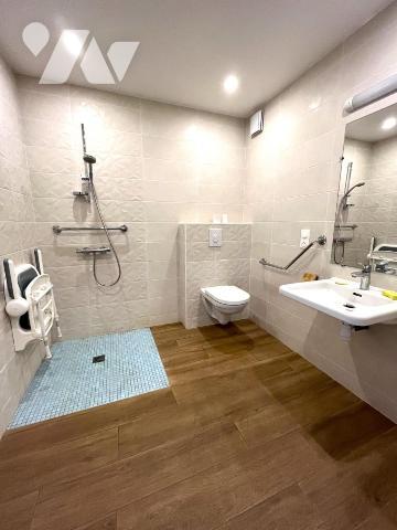 QUESSOY - Maison familiale 6 chambres.