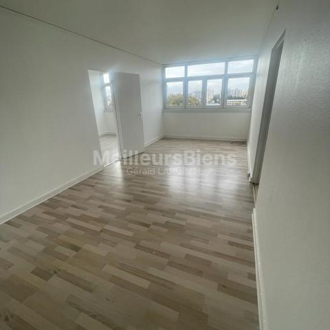 APPARTEMENT T5 78M2