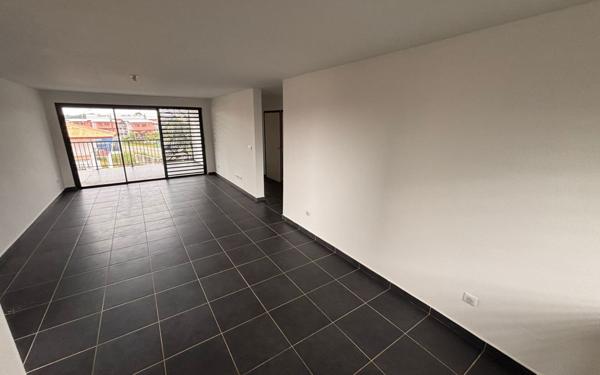 Appartement à louer    5 pièces •  Cayenne