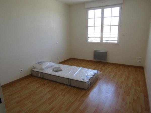 Immeuble Saintes 16 pièce(s) 372 m2