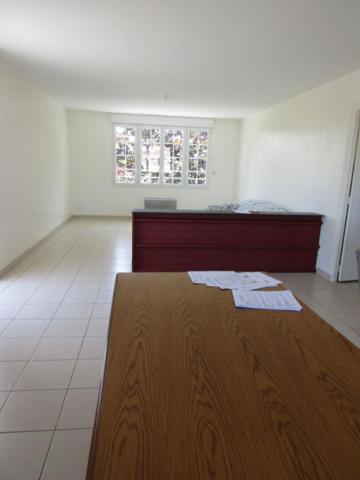 Immeuble Saintes 16 pièce(s) 372 m2