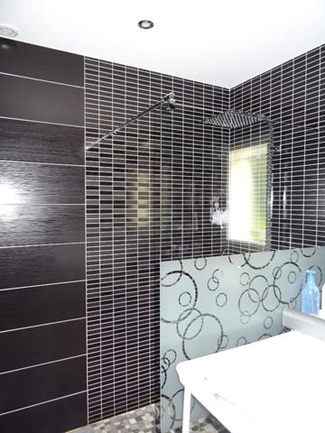 Mornac. Maison 119 m², entièrement rénovée avec garage et jardin