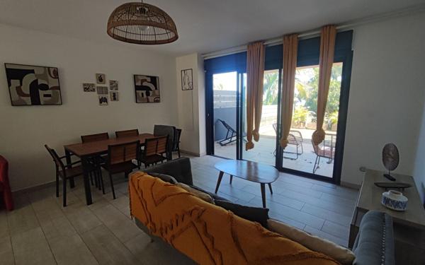 Maison à vendre    4 pièces •  Petite-Île