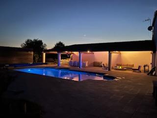 2 Villas,  piscine et garage de 100m2