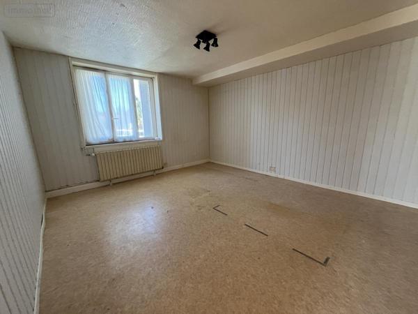 Maison à vendre à Connerré dans la Sarthe (72160), ref : 72033-365