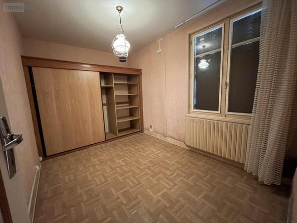 Maison à vendre à Connerré dans la Sarthe (72160), ref : 72033-365