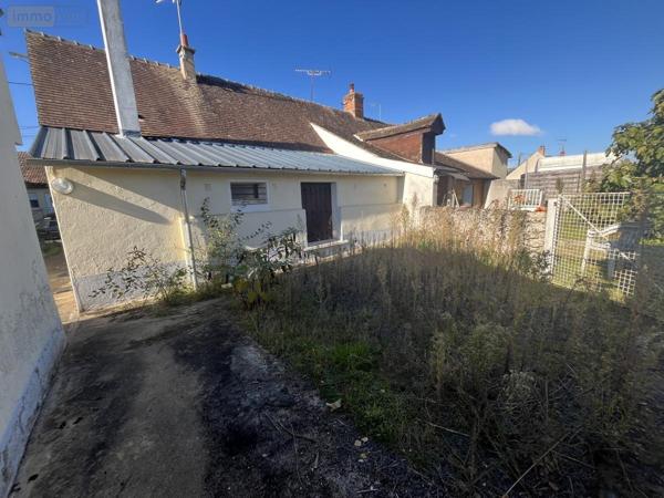 Maison à vendre à Connerré dans la Sarthe (72160), ref : 72033-365