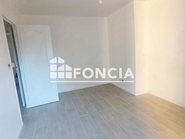 Location Appartement 2 pièces 48.12 m² - 62 AVENUE DU GENERAL DE GAULLE Pontault Combault 77340
