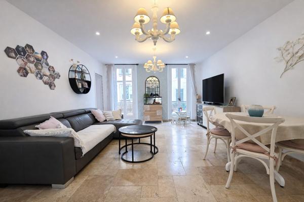 A vendre : 3 pièces rénové - Immeuble bourgeois - Grasse