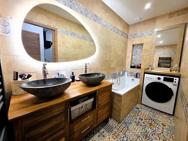 A vendre : 3 pièces rénové - Immeuble bourgeois - Grasse