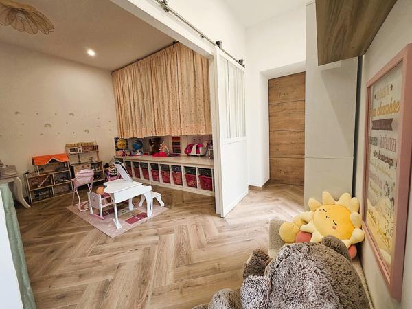 A vendre : 3 pièces rénové - Immeuble bourgeois - Grasse