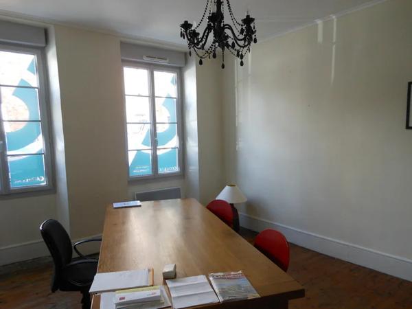 Bureau à louer à Rodez (12000)