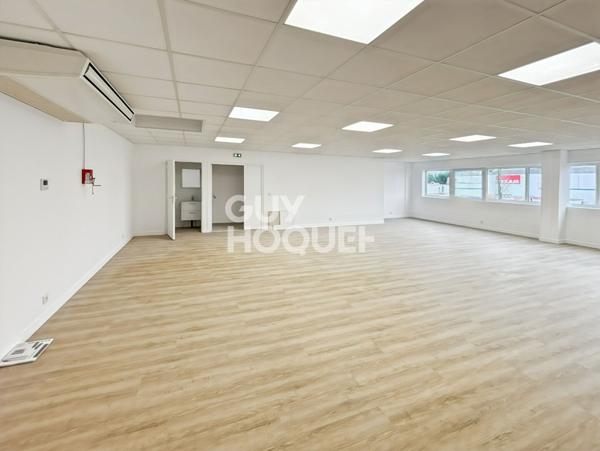 Entrepôt à louer de 196 m² à Fontenay Trésigny