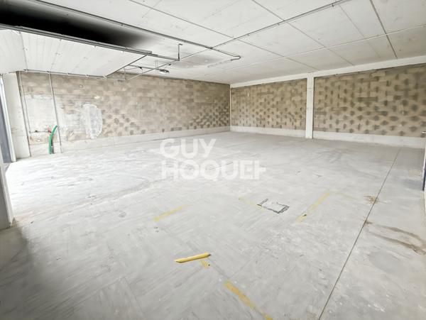 Entrepôt à louer de 196 m² à Fontenay Trésigny