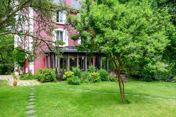Vente Maison de luxe Hennebont 8 Pièces 320 m²
