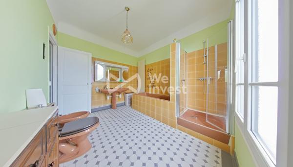 BEAUCHAMP – AUTHENTIQUE MEULIÈRE INDÉPENDANTE – 696 m² DE TERRAIN – PISCINABLE – DÉPENDANCES – FORT POTENTIEL D'ÉVOLUTION