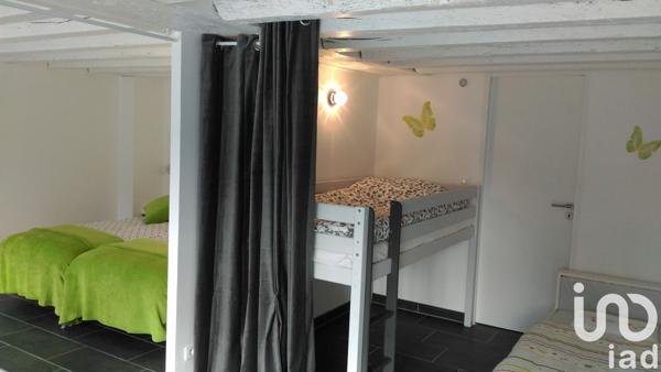 Maison traditionnelle 10 pièces de 305 m² à Chailly-en-Bière (77930)