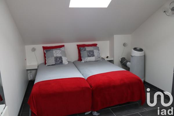 Maison traditionnelle 10 pièces de 305 m² à Chailly-en-Bière (77930)