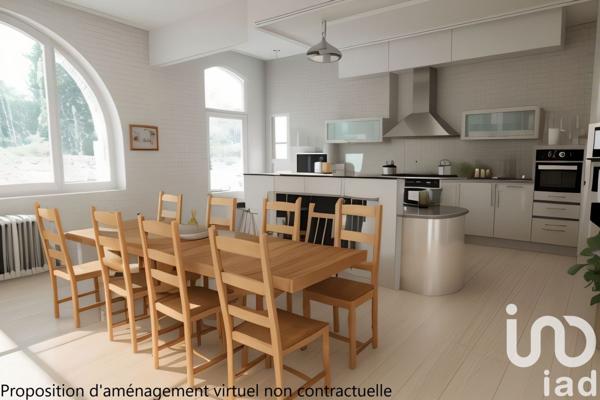 Maison traditionnelle 10 pièces de 305 m² à Chailly-en-Bière (77930)