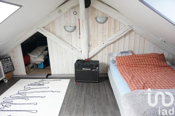 Maison traditionnelle 10 pièces de 305 m² à Chailly-en-Bière (77930)