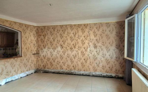 Maison à vendre    6 pièces •  Olette