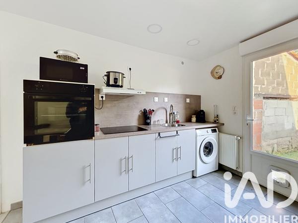 Immeuble à vendre 365 m² Montguyon