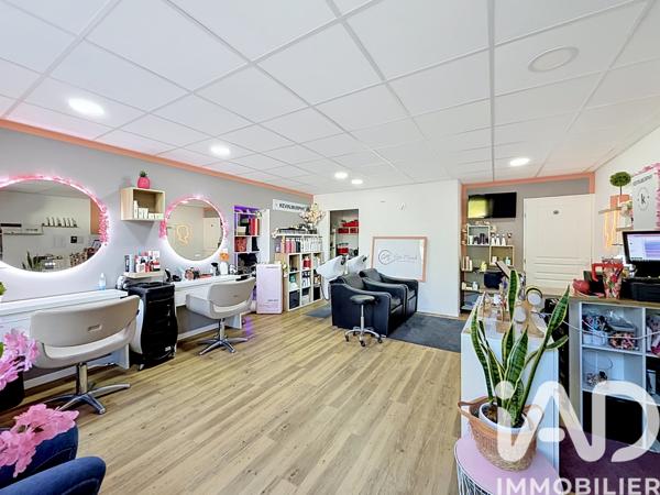 Immeuble à vendre 365 m² Montguyon