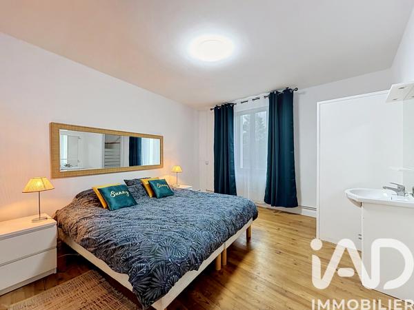 Immeuble à vendre 365 m² Montguyon