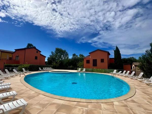 Vente                                                      Appartement
                        
                     3 pièces                      45 m2                     à L'Île-Rousse