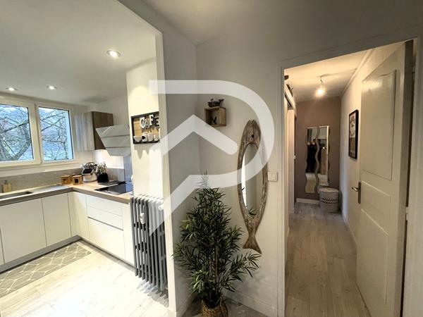 Appartement 8 pièces 118 m2