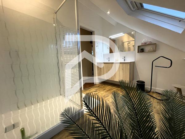Appartement 8 pièces 118 m2