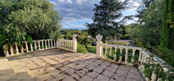 Maison 5 pièces de 177 m²