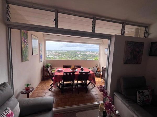 Vente Appartement 4 pièces 72 m2 à Le Lamentin
