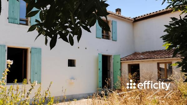 Maison
         5 pièces
        - 110 m² 152 000 € *