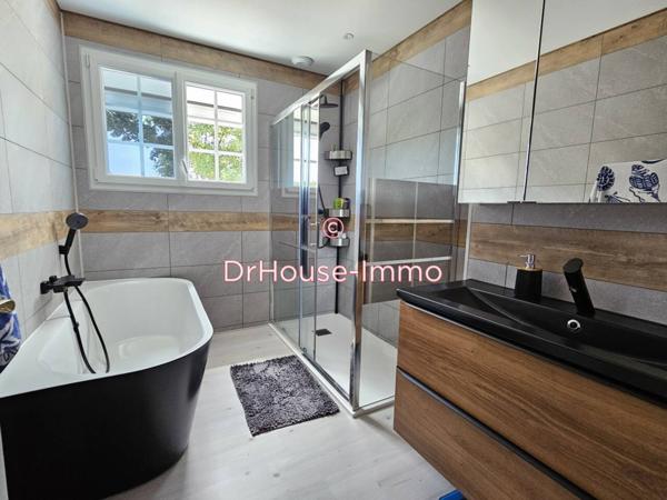 Maison à vendre 9 pièces de 230 m²