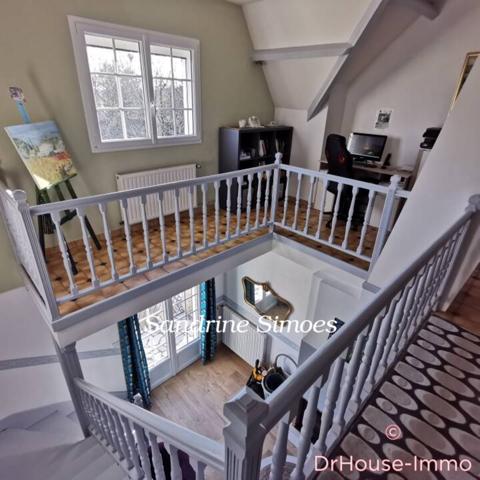 Maison à vendre 9 pièces de 230 m²