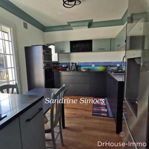 Maison à vendre 9 pièces de 230 m²