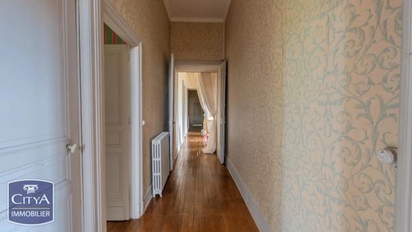 Immeuble à vendre 6770m² Lapeyrouse-Fossat (31180)