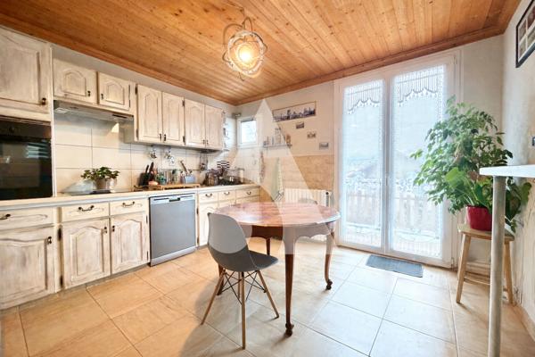 Immeuble 6 pièces 144 m2